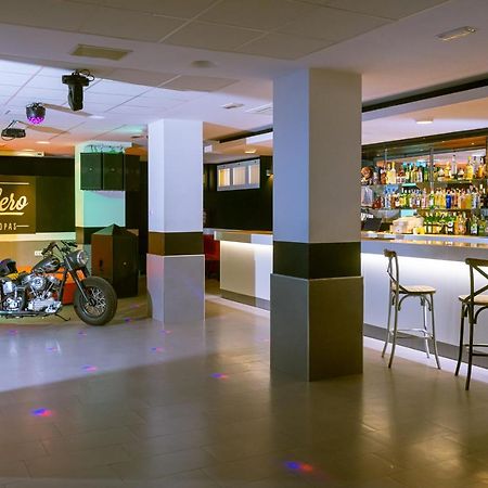Hostal El Trillero Альканьис Экстерьер фото