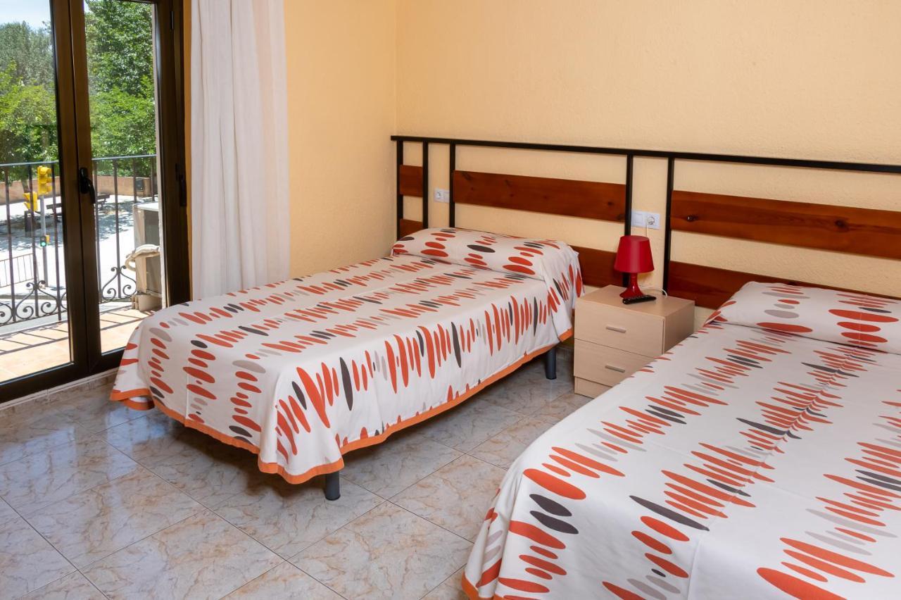 Hostal El Trillero Альканьис Экстерьер фото